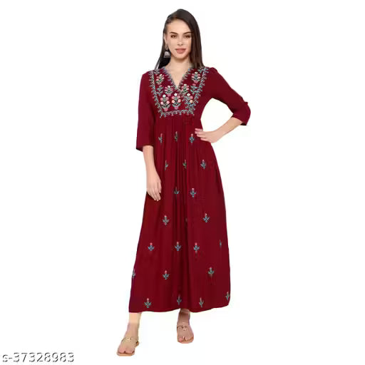 Shashvi Women Embroidered A-line Kurta